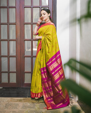 Exquisite Jacquard Silk Saree