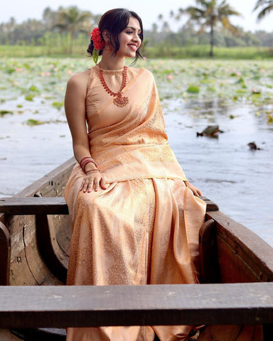 Jacquard Silk Saree with Traditional Motifs
